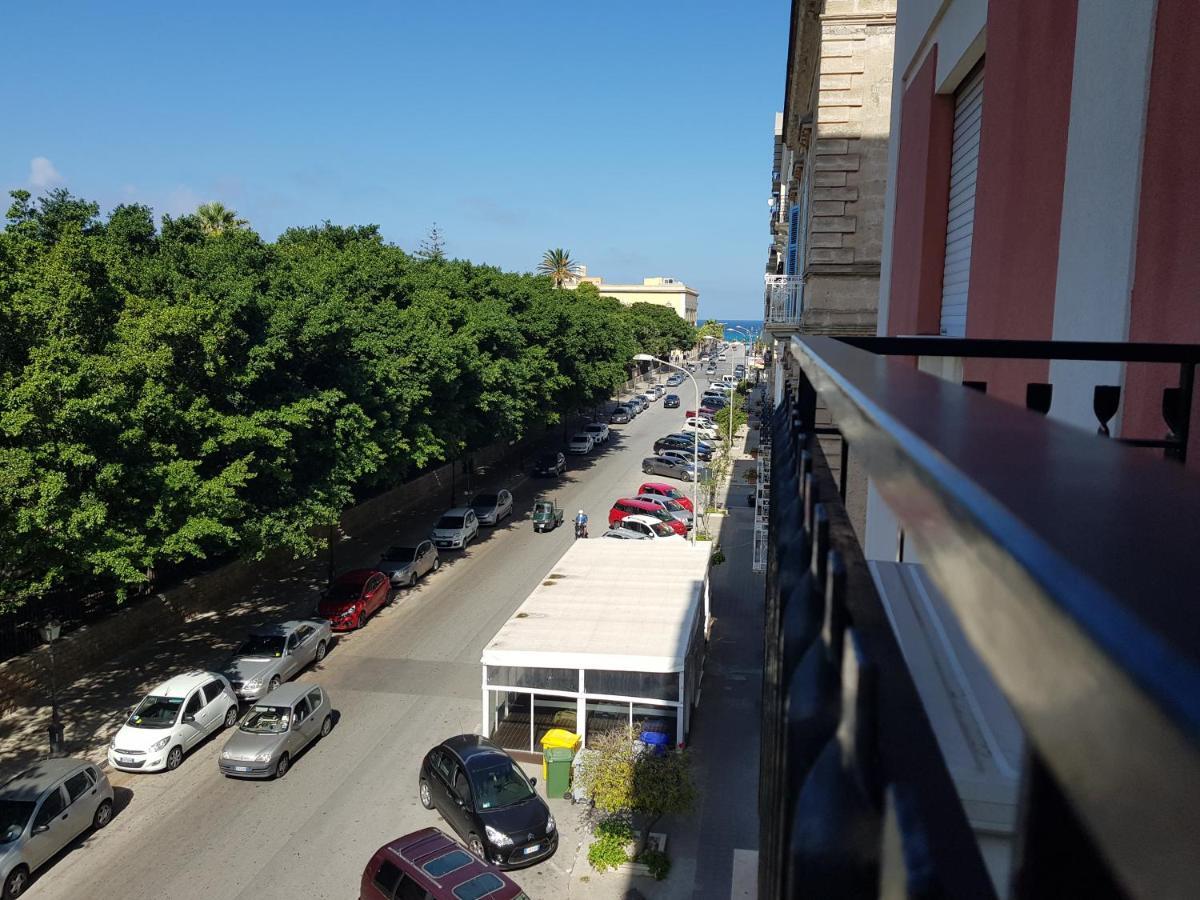 B&B Trapani Mare Eksteriør billede
